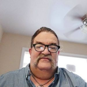 Meet your Posher, Ronald